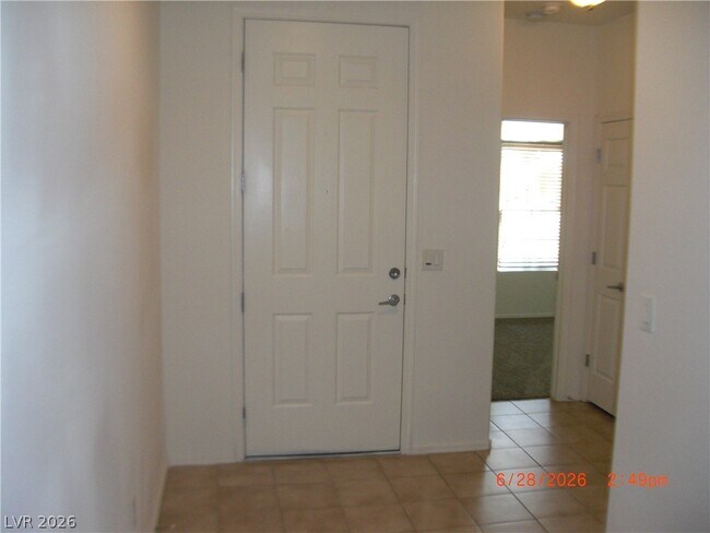 Foto del edificio - 2160 Burris Hill Dr