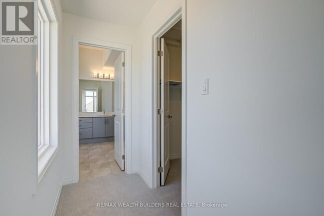 Building Photo - 1 Kings Hill Dr