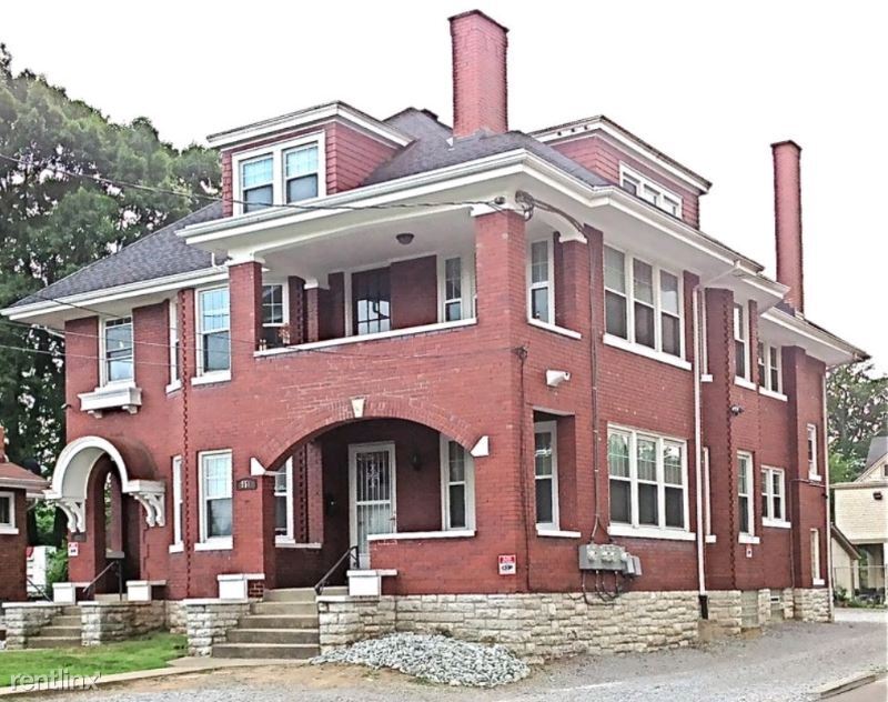 Primary Photo - 5 br, 2 bath Townhome - 955 Dana Ave