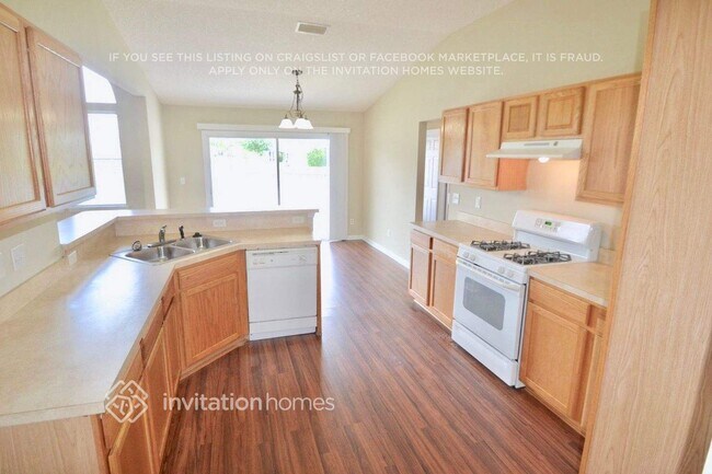 Foto del edificio - 12766 Dunns View Dr