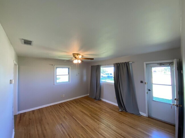 8611 N County Rd 3300 Idalou Tx House For Rent In Idalou Tx Apartments Com 8611 N County Rd 3300 Idalou Tx House For Rent In Idalou Tx Apartments Com