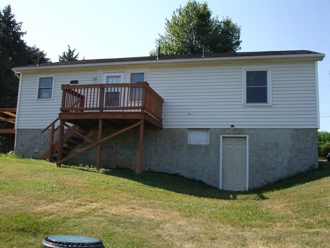 Building Photo - 3 br, 1 bath House - 34 ROBERTS ROAD
