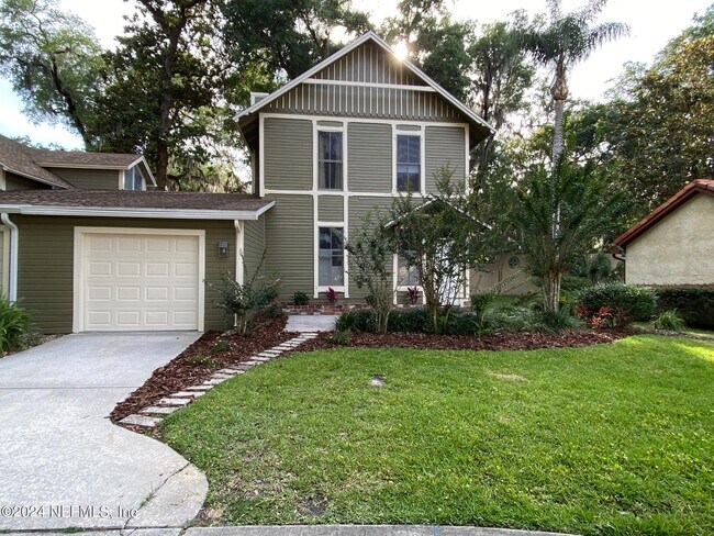 Foto del edificio - 2068 WINTERBOURNE W St