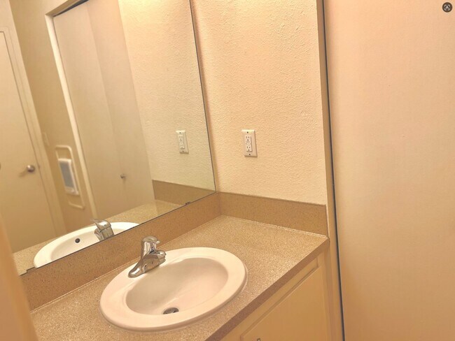 Foto del edificio - 4550 SW Murray Blvd