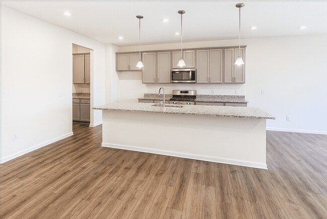 Foto del edificio - 1216 Lake Forest Dr