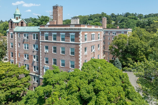 Washington Irving Gardens Apartments