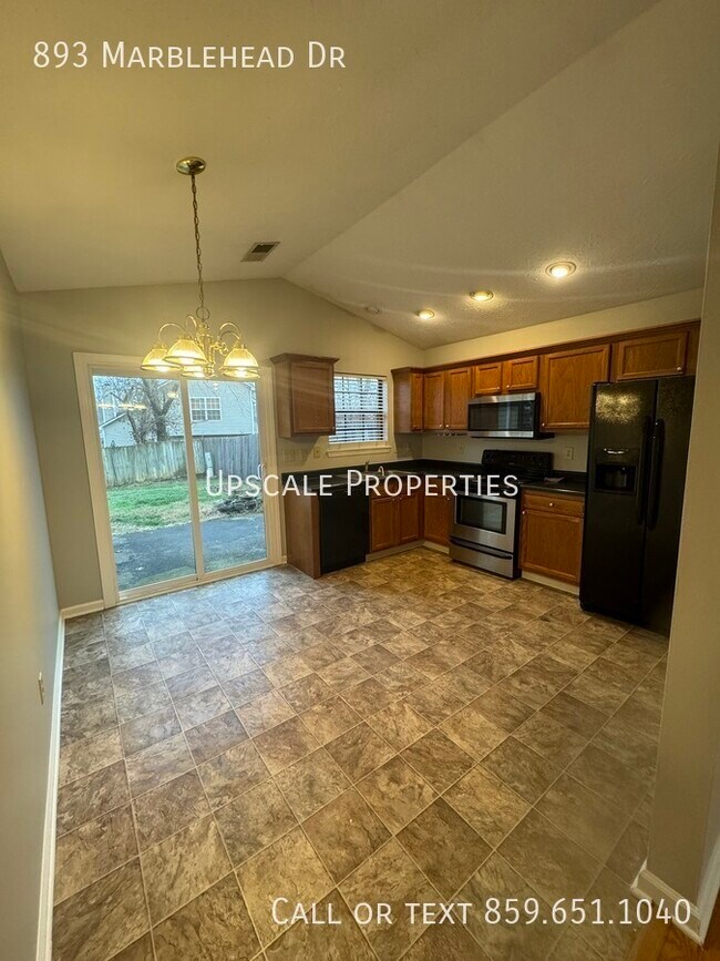 Building Photo - 893 Marblehead
