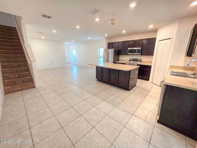 Foto del edificio - 734 Bent Baum Rd