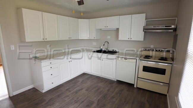 Foto del edificio - 5442 Gordon Ave NW