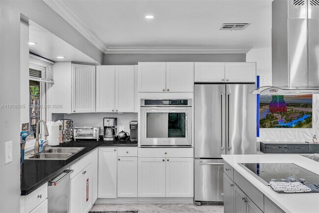 Foto del edificio - 2191 SW 27th Ln