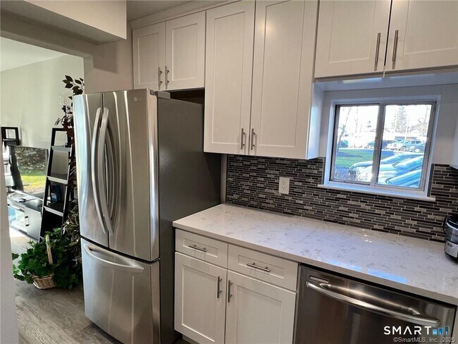 Foto del edificio - 47 Olcott Way