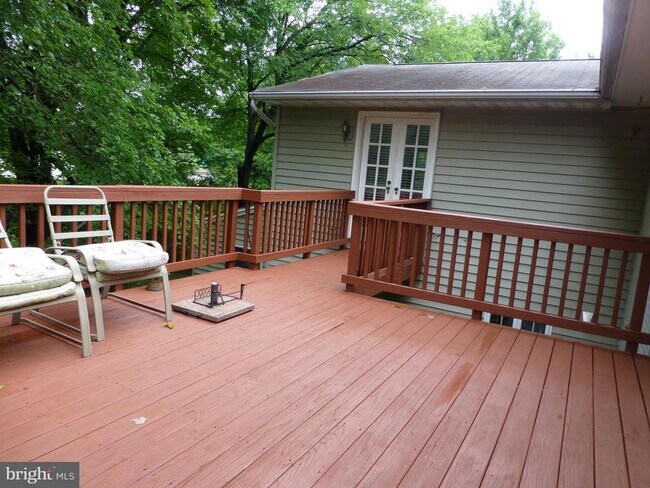 Foto del edificio - 2046 Greenwich St