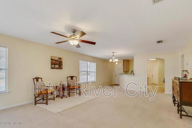 Building Photo - 3800 Pebble Brooke Circle South