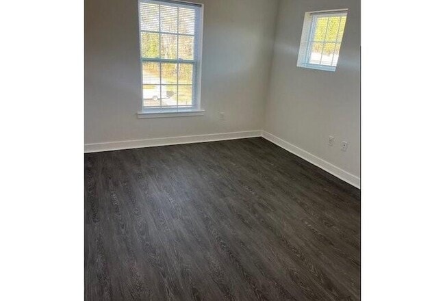 Foto del edificio - 2701 Drewrys Bluff Rd
