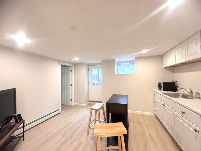 Foto del edificio - 39 Cottage St