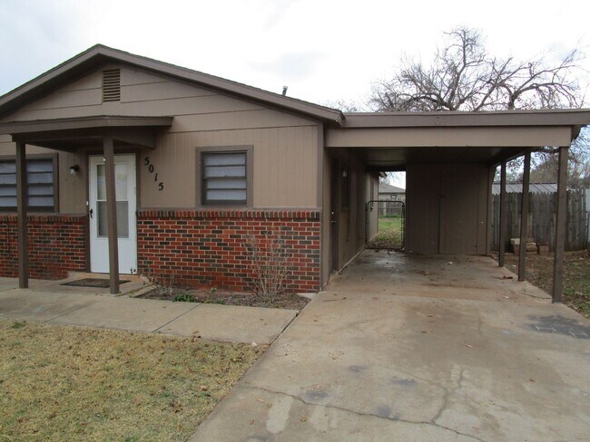 Building Photo - Cute 3 Bed 1 bath house