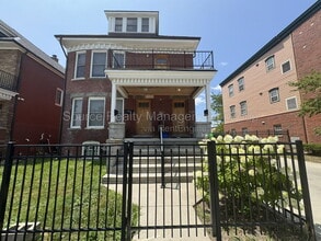 Building Photo - 3531 2nd Ave