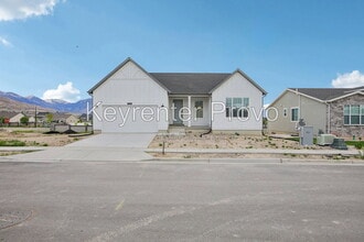 Building Photo - 2568 N 3670 W