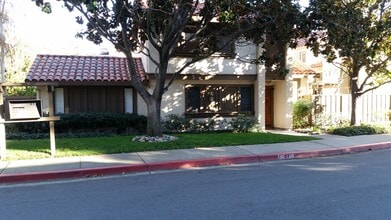 Building Photo - 295 Pimlico Dr