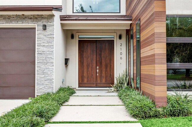 Foto del edificio - 2106 Nina Lee Ln