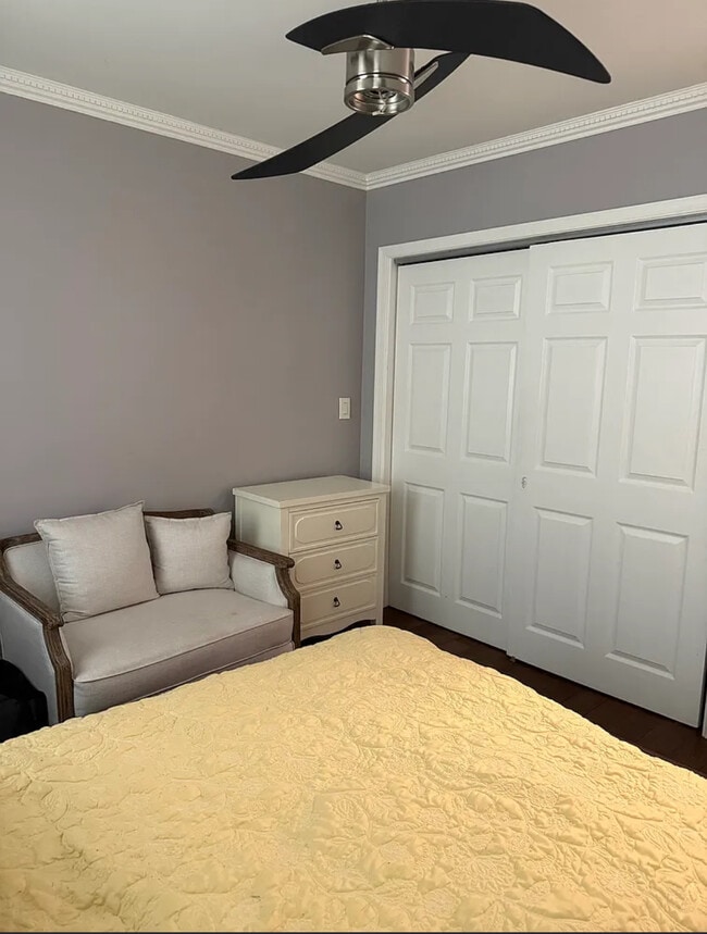 Building Photo - 2007 Kater St