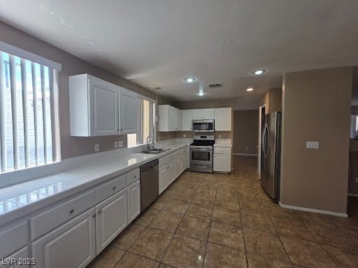 Building Photo - 8721 Shady Pines Dr