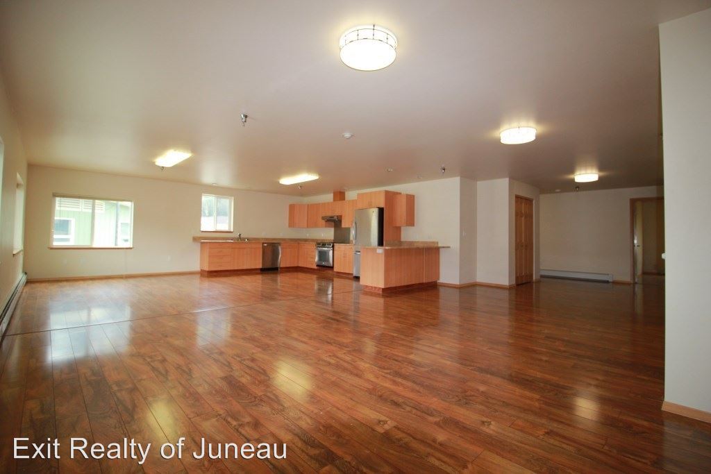 Foto principal - 1820 Anka St