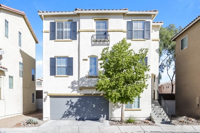 Building Photo - 8956 Brian Christopher Ave