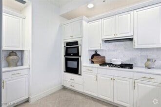 Building Photo - 10731 Mirasol Dr