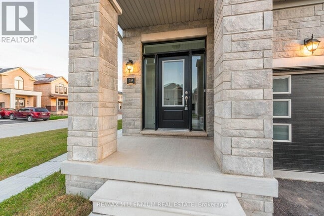 Building Photo - 19 Valleybrook Rd