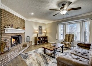Building Photo - 119 Forest View Dr