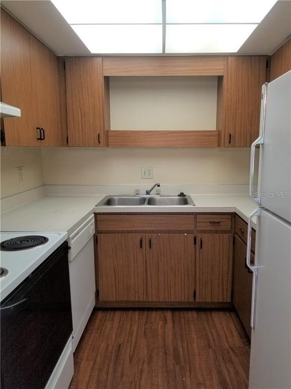 Foto del edificio - 7602 W Powhatan Ave