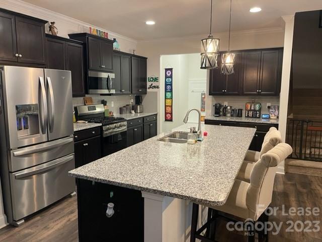 Foto del edificio - 4 bedrooms 3 bath town home in amenity fil...