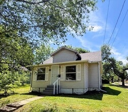 Building Photo - 920 Clement St