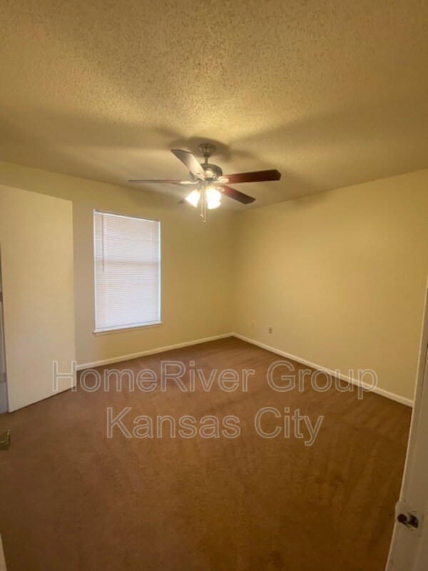 Building Photo - 203 Barr Rd