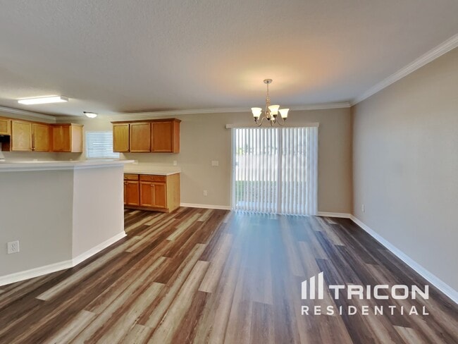 Building Photo - 10908 Golden Silence Drive Riverview FL
