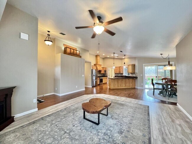 Foto del edificio - 2793 SW Elmer Nelson Ln