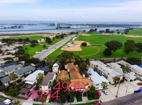 Foto del edificio - 4930 W Point Loma Blvd