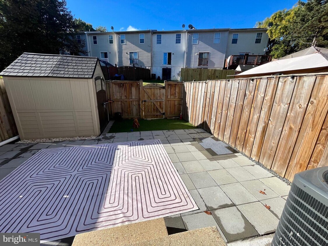 5607 Kolb St, Fairmount Heights, MD 20743 Townhome Rentals in