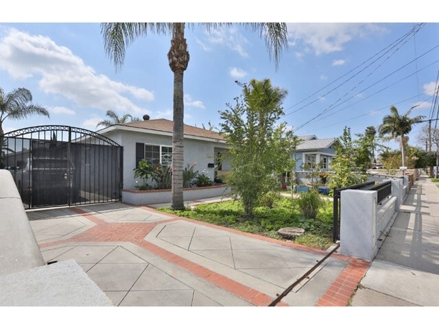 Building Photo - 1126 W Cubbon St