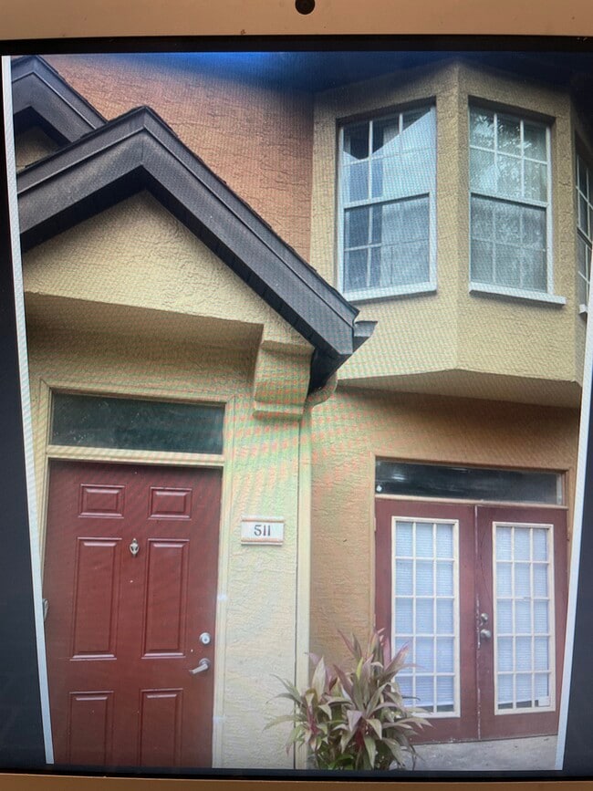 Building Photo - 6312 Raleigh St