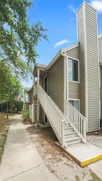Building Photo - 537 Sun Ridge Pl