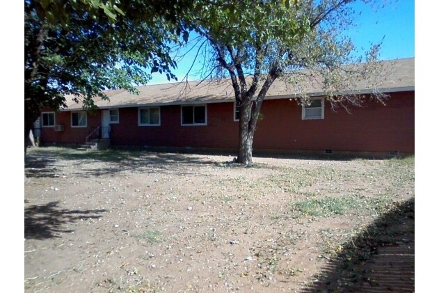 Foto del edificio - 110 Waco Ave
