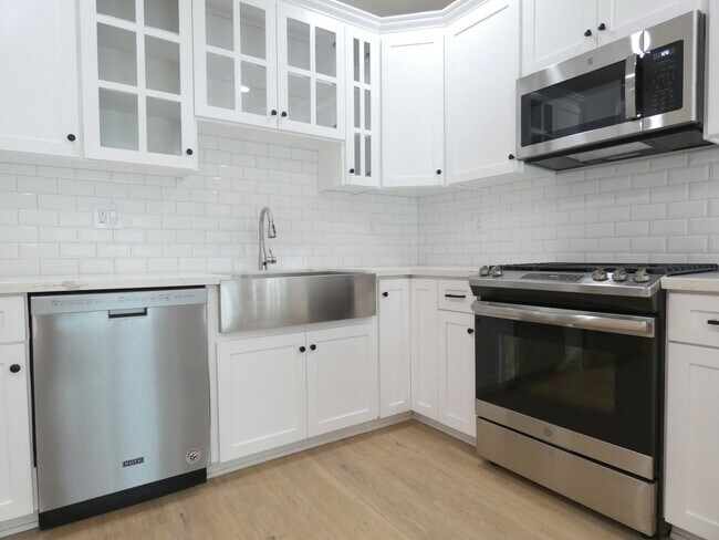 Foto del edificio - 5346 Lexington Ave