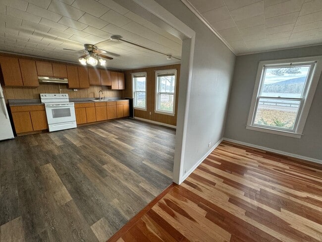 26-28 Route 7 North, Unit 101 - 26-28 Route 7 North, Unit 101 Apartment