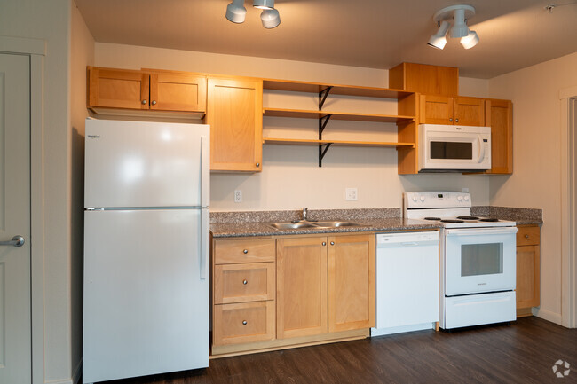 1BR, 1BA, - 695SF - Kitchen - Ascot 146 Apartments