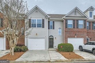 Building Photo - 2296 Leicester Way SE