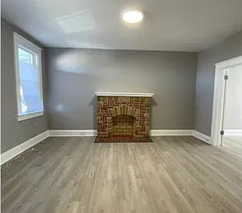 Building Photo - Rehabbed 3 bedroom Townhome