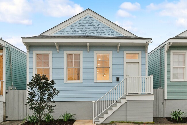 Single Family Modern Elegance in the Heart of Milan, New Orleans - Single Family Modern Elegance in the Heart of Milan, New Orleans House