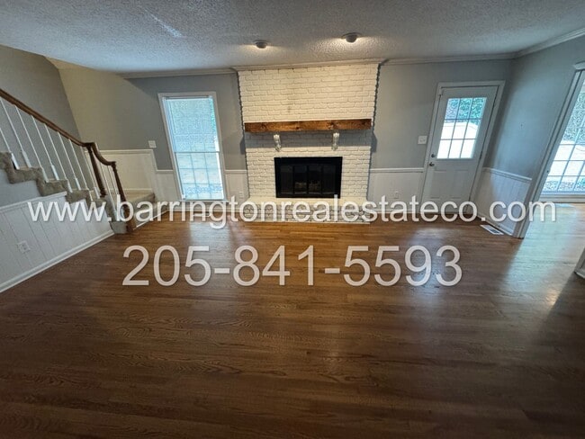 Building Photo - Hoover